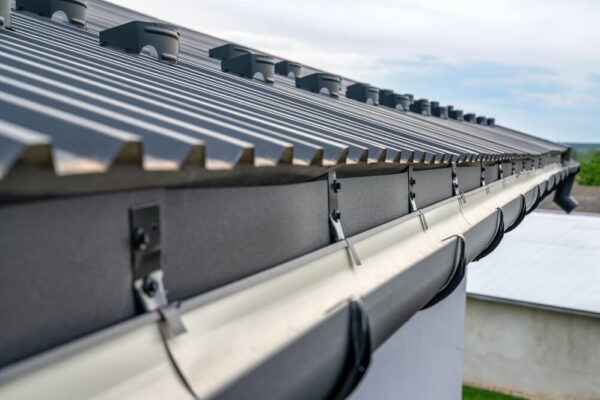 Rescue-Roofing-Illinois-Services-Gutters